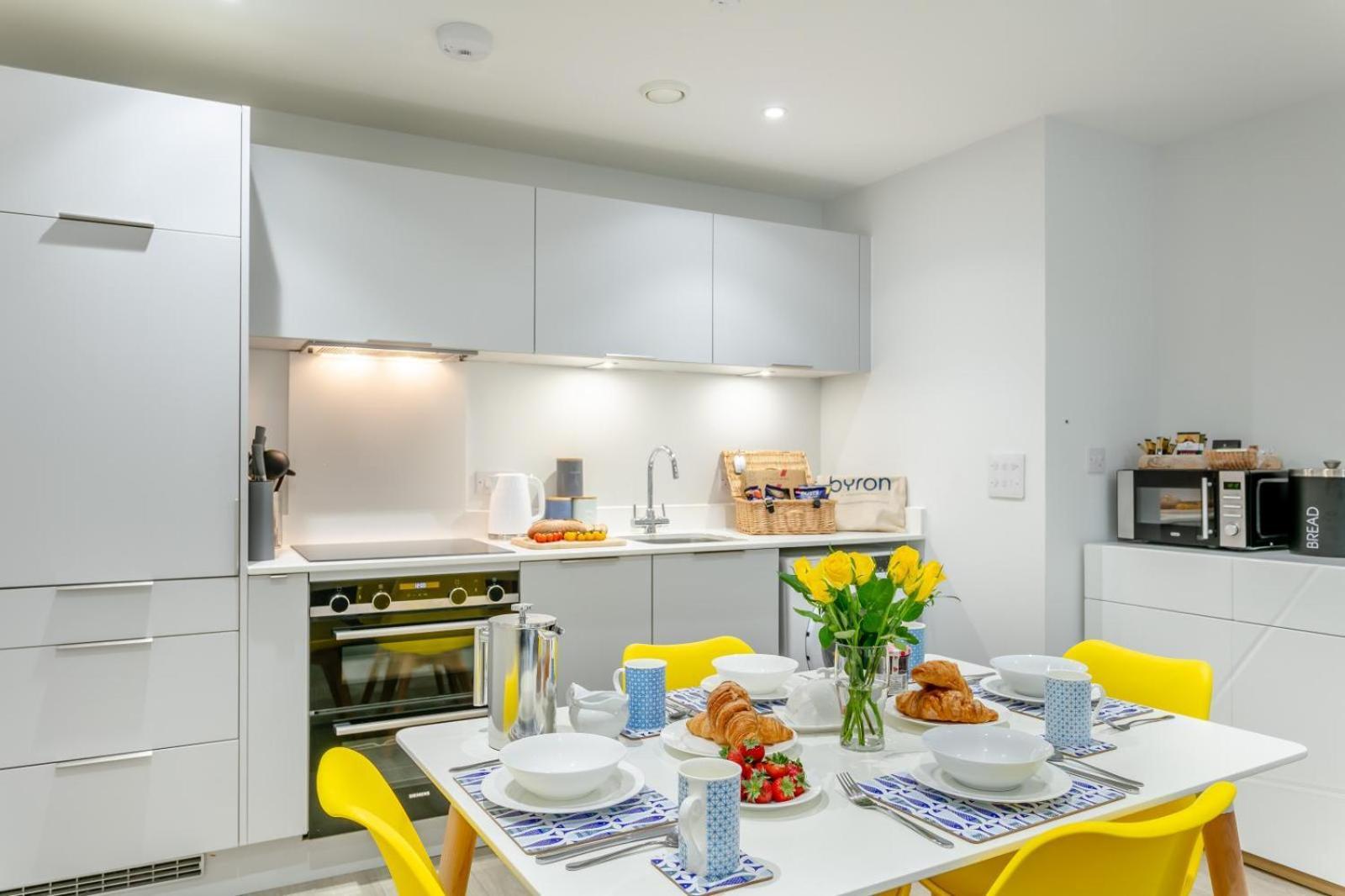 2 Middlecombe - Luxury Apartment At Byron Woolacombe, Only 4 Minute Walk To Woolacombe Beach! 外观 照片